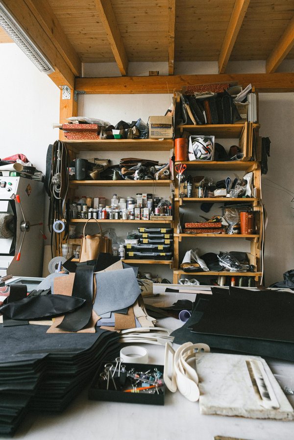 La boutique outils cuir : vos alliés pour des créations uniques